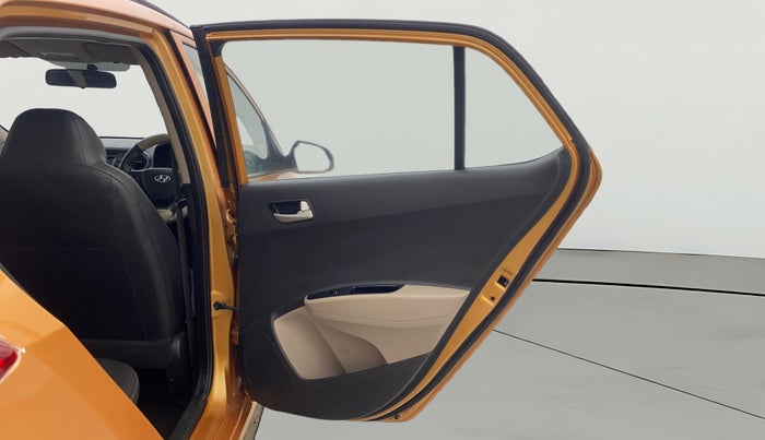 2015 Hyundai Grand i10 ASTA AT 1.2 KAPPA VTVT, Petrol, Automatic, 62,069 km, RHS Rear Door