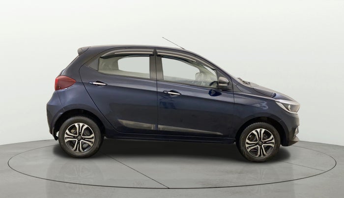 2022 Tata Tiago XZ PLUS CNG, CNG, Manual, 58,660 km, Right Side View