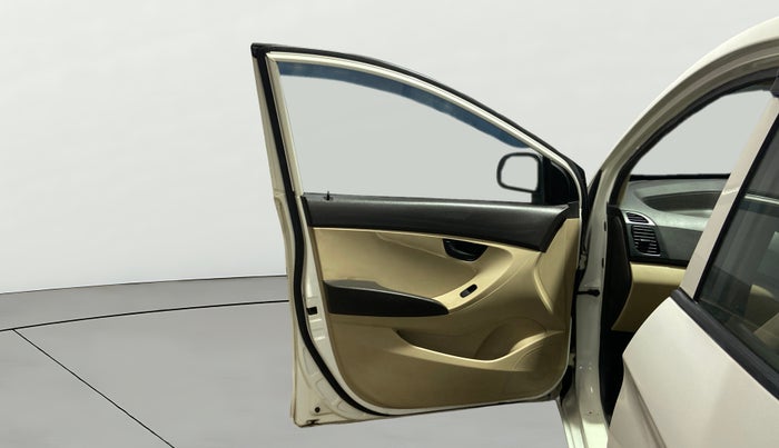 2013 Hyundai Eon ERA +, Petrol, Manual, 59,964 km, LHS Front Door