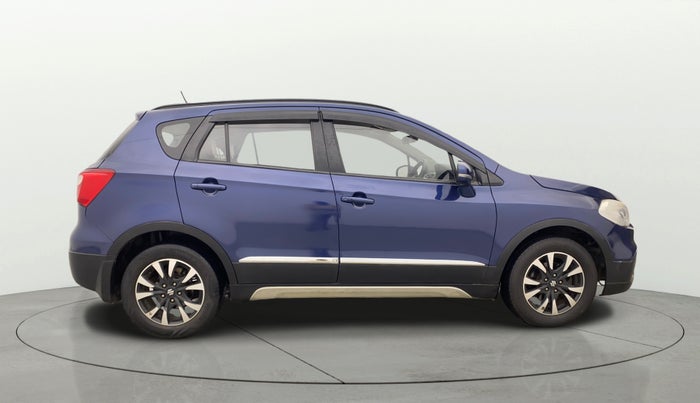2017 Maruti S Cross ZETA 1.3, Diesel, Manual, 1,23,931 km, Right Side View