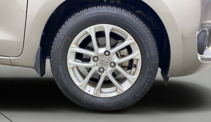 2023 Maruti Swift ZXI, Petrol, Manual, 12,253 km, Right Front Wheel