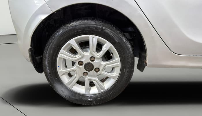 2017 Tata Tiago XZ PETROL, Petrol, Manual, 93,804 km, Right Rear Wheel
