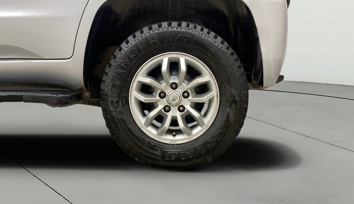 2017 Mahindra TUV300 T8, Diesel, Manual, 70,081 km, Left Rear Wheel