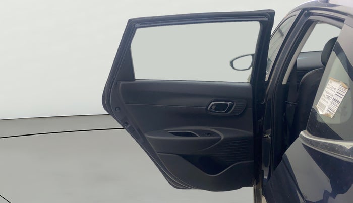 2022 Hyundai NEW I20 SPORTZ 1.2 MT, Petrol, Manual, 11,382 km, LHS Rear Door