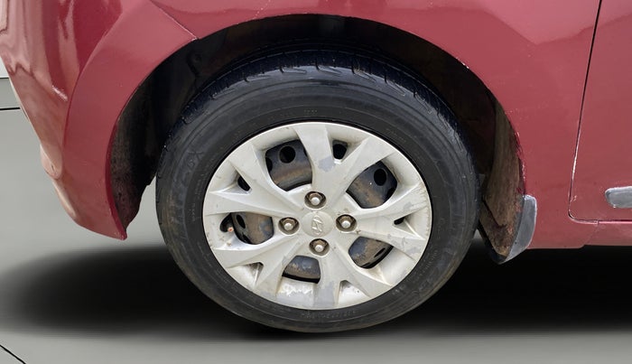 2016 Hyundai Grand i10 SPORTZ 1.2 KAPPA VTVT, Petrol, Manual, 93,631 km, Left Front Wheel