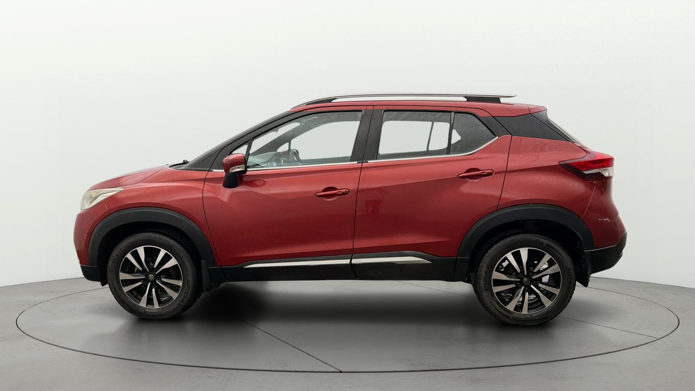 2020 Nissan Kicks XV 1.5, Petrol, Manual, 30,435 km, Left Side