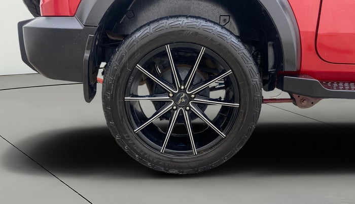 2021 Mahindra Thar LX PETROL HT 4WD AT, Petrol, Automatic, 35,731 km, Right Rear Wheel