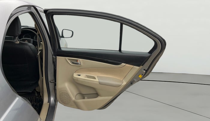 2014 Maruti Ciaz VXI, Petrol, Manual, 39,318 km, RHS Rear Door