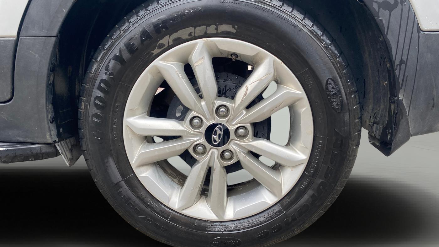 2016 Hyundai Creta  SX 1.6 Petrol , Petrol, Manual, 10,618 km, Left Rear Wheel