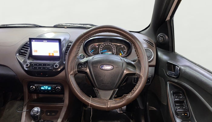 2018 Ford FREESTYLE TITANIUM 1.2 PETROL, Petrol, Manual, 73,353 km, Steering Wheel Close Up