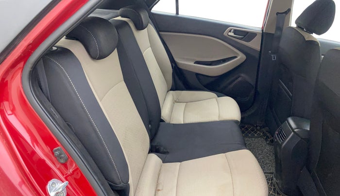 2015 Hyundai Elite i20 ASTA 1.4 CRDI, Diesel, Manual, 92,491 km, Right Side Rear Door Cabin