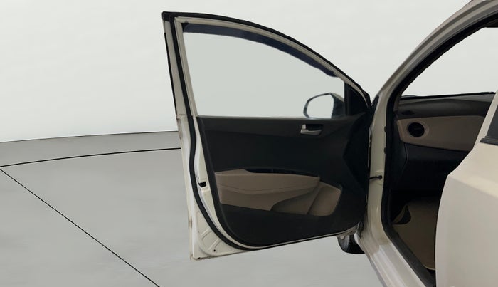 2014 Hyundai Grand i10 ASTA 1.2 KAPPA VTVT, Petrol, Manual, 44,976 km, LHS Front Door