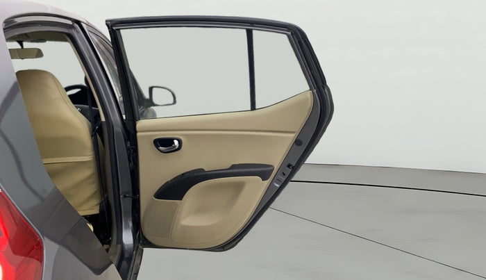 2013 Hyundai i10 SPORTZ 1.2, Petrol, Manual, 1,03,373 km, RHS Rear Door