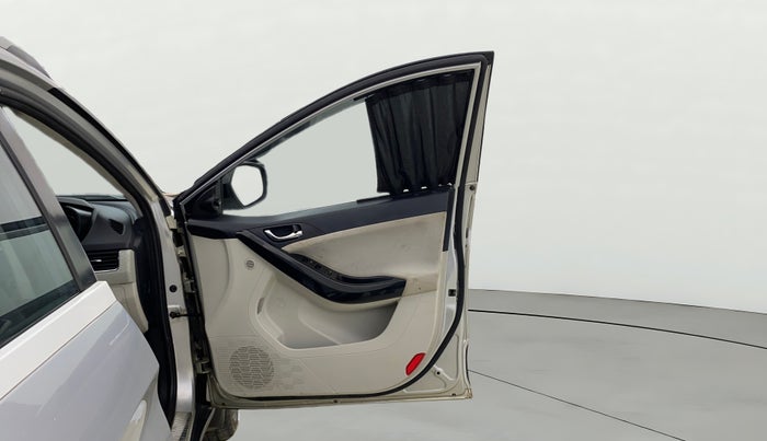 2020 Tata NEXON XZA PLUS (O) PETROL, Petrol, Automatic, 60,209 km, RHS Front Door