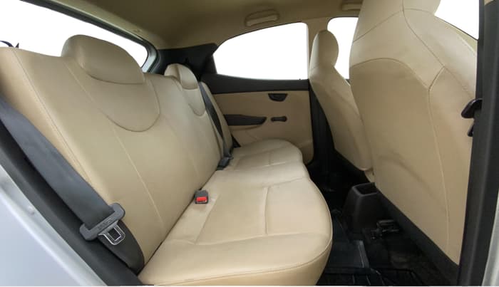 2017 Hyundai Eon ERA +, Petrol, Manual, 16,404 km, Right Side Rear Door Cabin