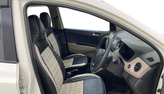 2014 Hyundai Xcent SX 1.2 (O), Petrol, Manual, 17,280 km, Right Side Front Door Cabin