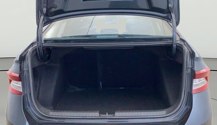 2023 Skoda SLAVIA STYLE 1.0L TSI AT, Petrol, Automatic, 48,589 km, Boot Open Zoomed View