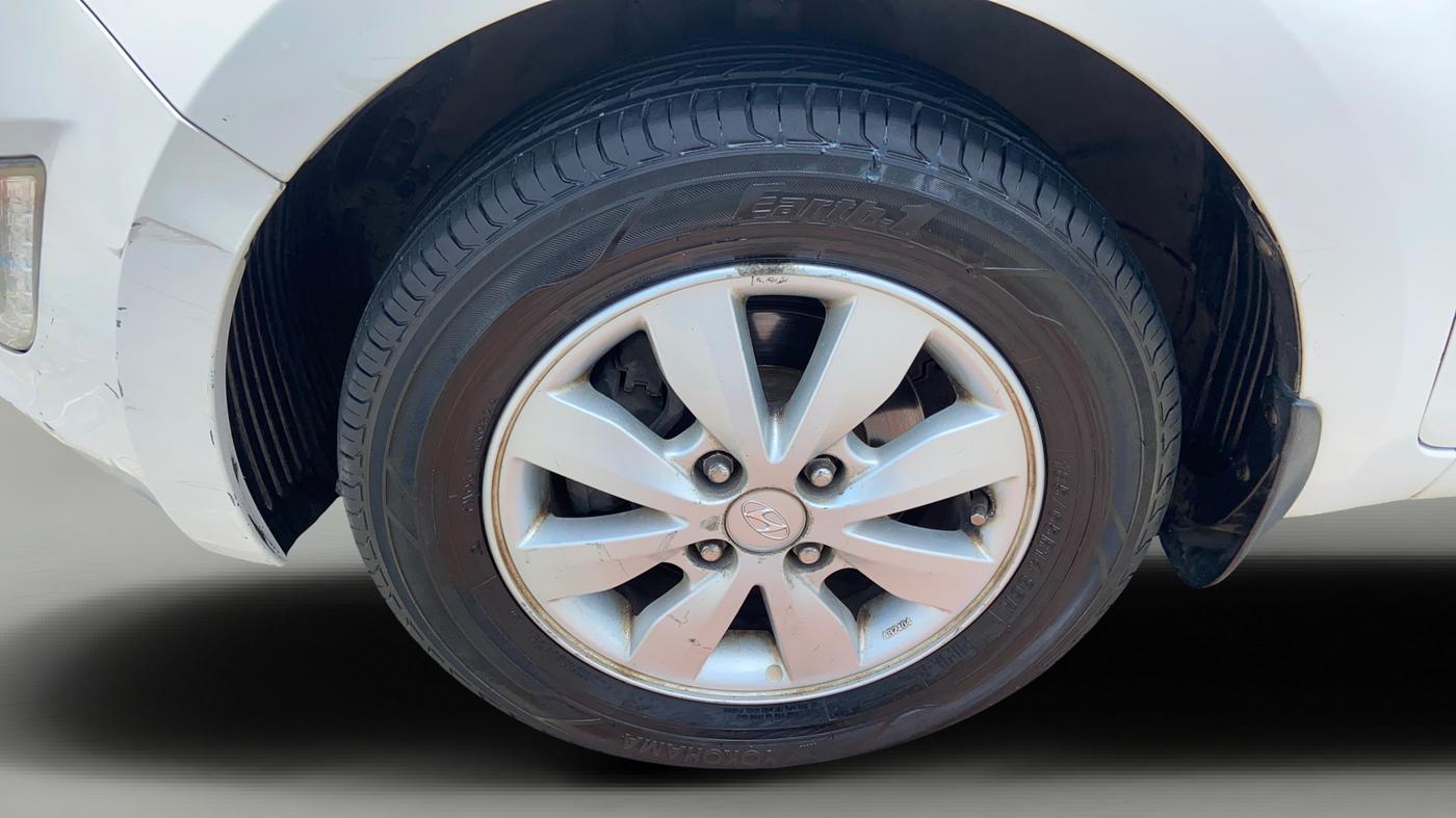 2013 Hyundai i20 ASTA 1.2, Petrol, Manual, 96,764 km, Left Front Wheel