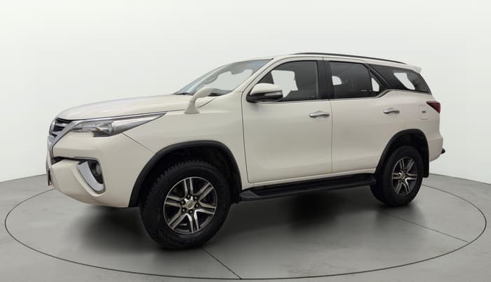 2017 Toyota Fortuner 2.7 4X2 MT, Petrol, Manual, 48,518 km, Left Front Diagonal