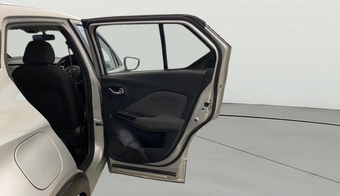 2019 Nissan Kicks XL 1.5, Petrol, Manual, 81,189 km, RHS Rear Door