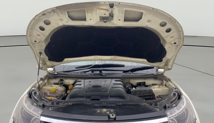 2021 Mahindra XUV500 W11, Diesel, Manual, 84,886 km, Open Bonet