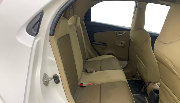 2013 Honda Brio V MT, Petrol, Manual, 1,08,314 km, Right Side Rear Door Cabin