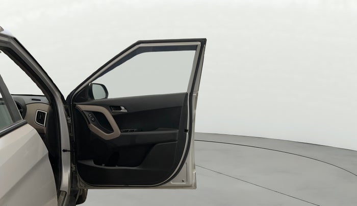 2017 Hyundai Creta SX PLUS 1.6 PETROL, Petrol, Manual, 21,146 km, RHS Front Door