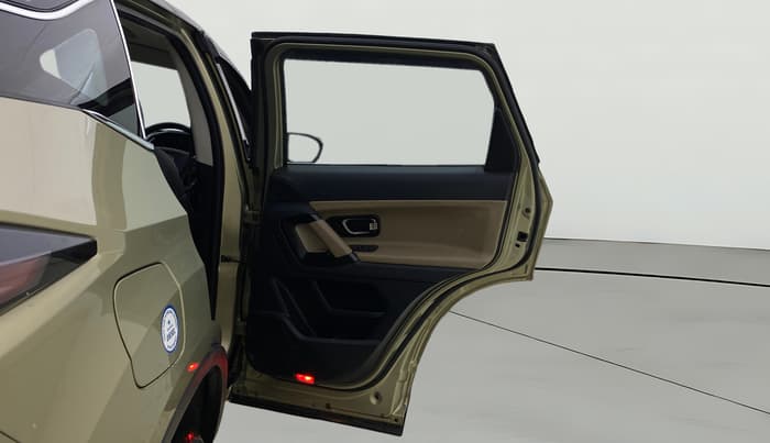 2022 Tata Harrier XZ PLUS 2.0L KAZIRANGA, Diesel, Manual, 80,821 km, RHS Rear Door