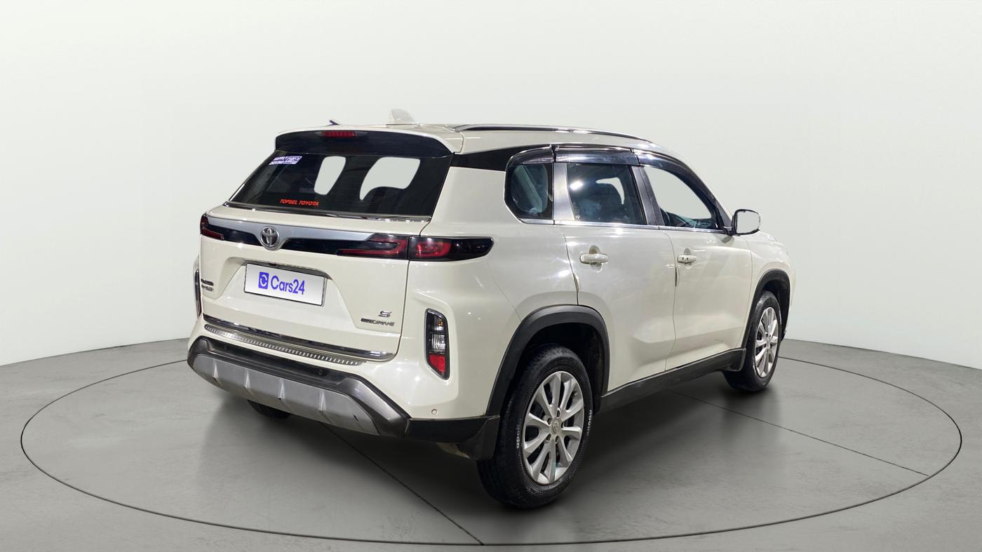 2024 Toyota URBAN CRUISER HYRYDER S AT NEO DRIVE, Petrol, Automatic, 40,789 km, Right Back Diagonal
