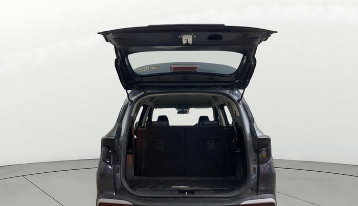 2022 KIA CARENS PRESTIGE PLUS 1.4 PETROL 7 STR, Petrol, Manual, 36,541 km, Boot Door Open
