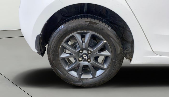 2019 Hyundai Elite i20 SPORTZ PLUS 1.2, CNG, Manual, 81,453 km, Right Rear Wheel