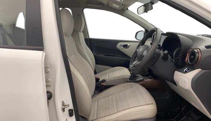 2020 Hyundai AURA SX PLUS 1.2 AMT CRDI, Diesel, Automatic, 45,704 km, Right Side Front Door Cabin