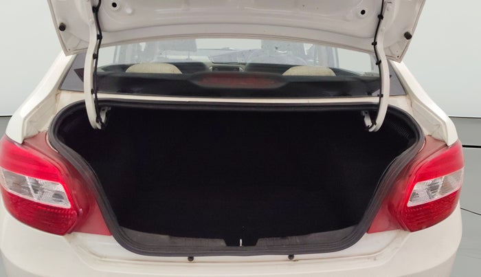 2016 Tata Zest XMS PETROL, Petrol, Manual, 1,02,119 km, Boot Open Zoomed View