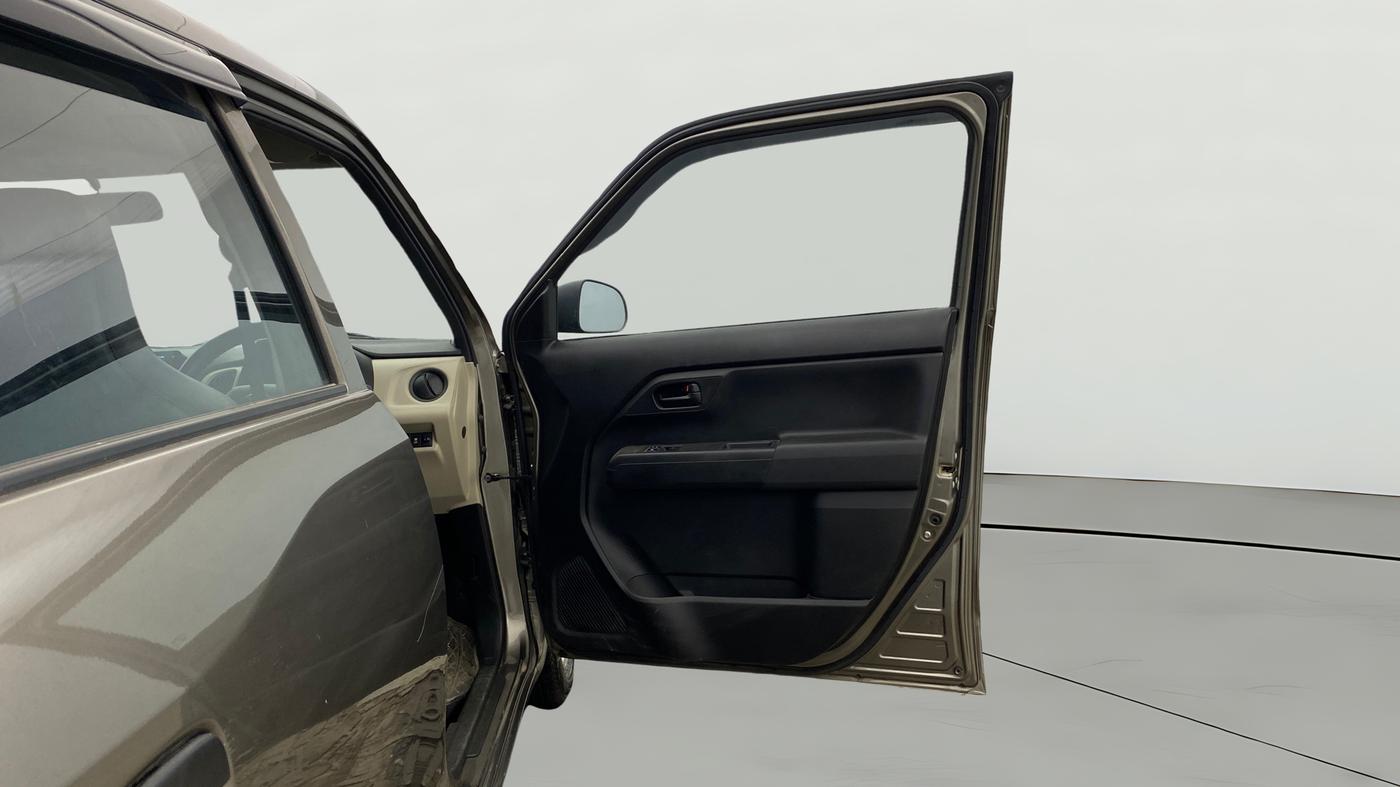 2025 Maruti New Wagon-R LXI 1.0, Petrol, Manual, 11,676 km, RHS Front Door