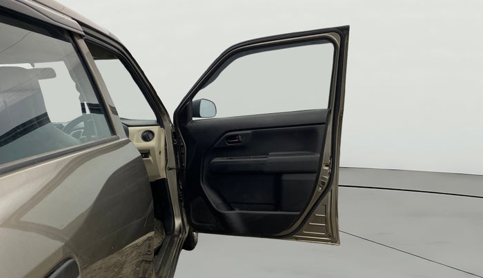 2025 Maruti New Wagon-R LXI 1.0, Petrol, Manual, 11,676 km, RHS Front Door