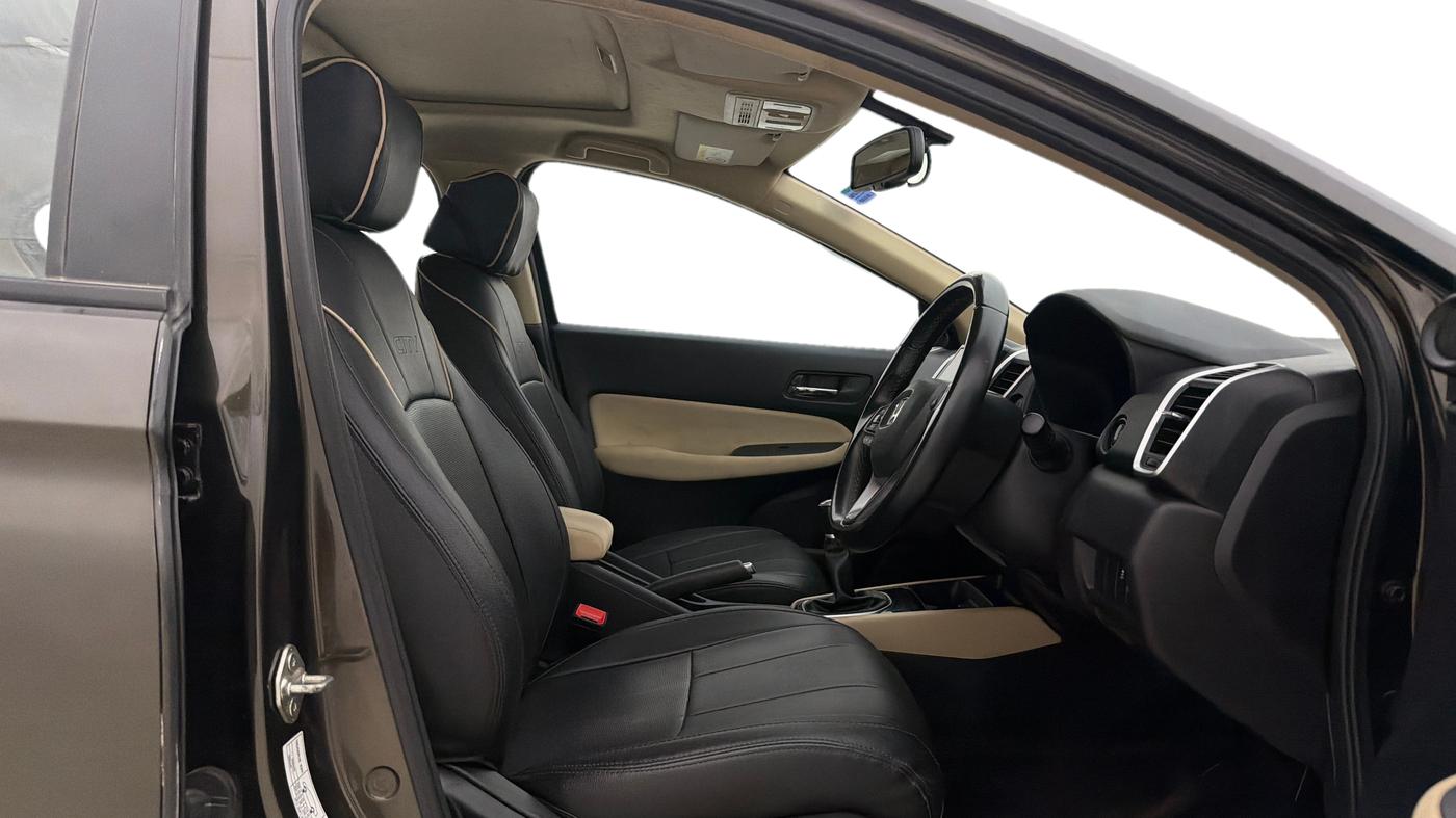 2021 Honda City 1.5L I-VTEC VX, Petrol, Manual, 29,396 km, Right Side Front Door Cabin