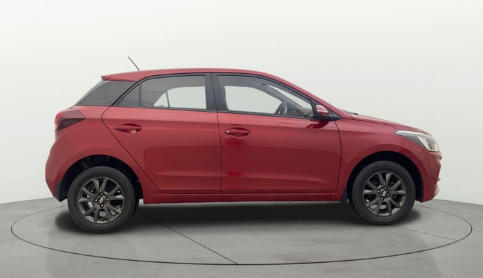 2018 Hyundai Elite i20 ASTA 1.2, Petrol, Manual, 1,20,633 km, Right Side View