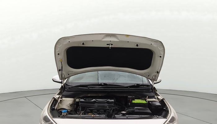 2018 Hyundai Verna 1.6 VTVT SX O, Petrol, Manual, 1,11,324 km, Open Bonet