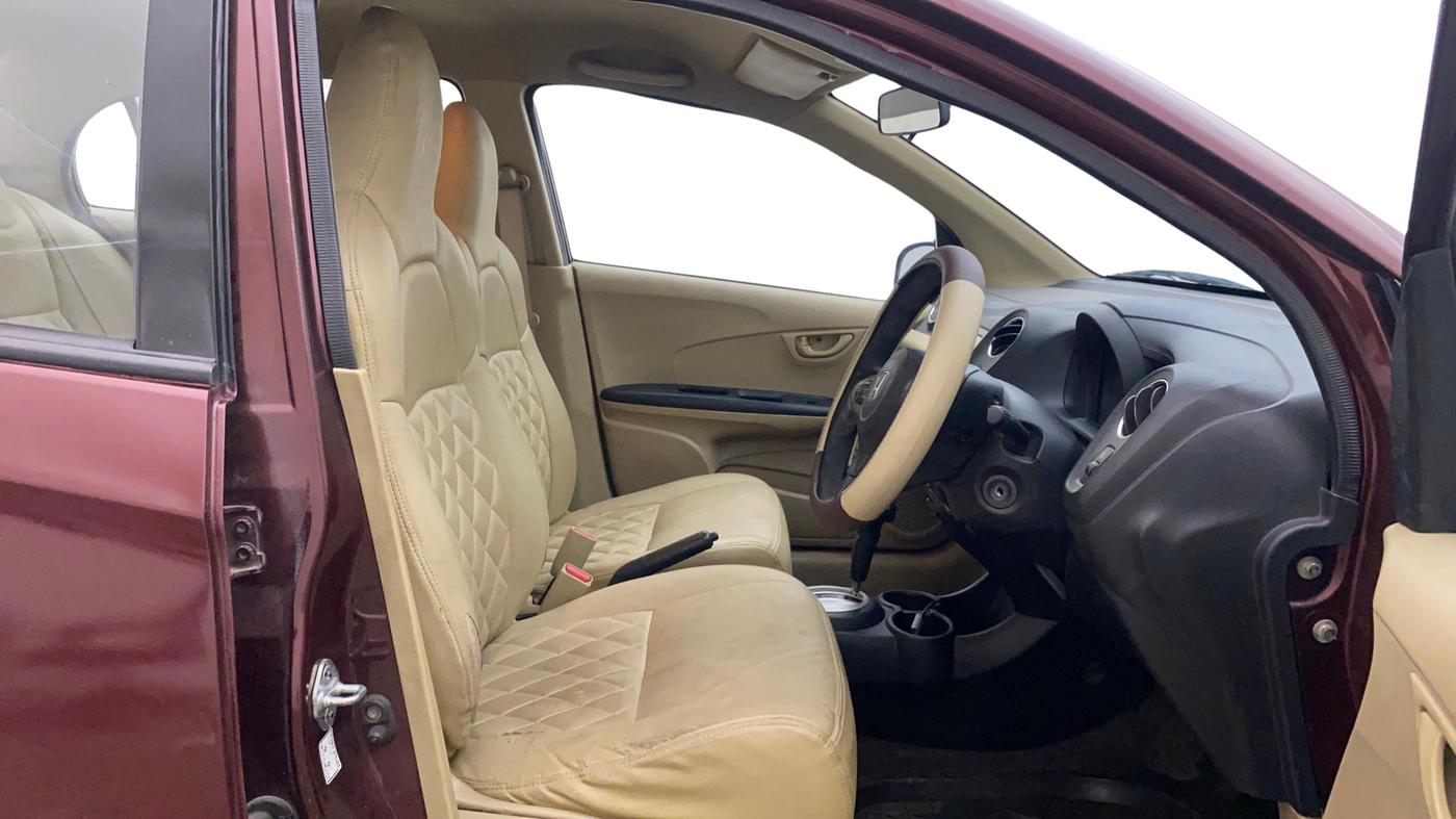 2014 Honda Amaze 1.2L I-VTEC S AT, Petrol, Automatic, 86,996 km, Right Side Front Door Cabin