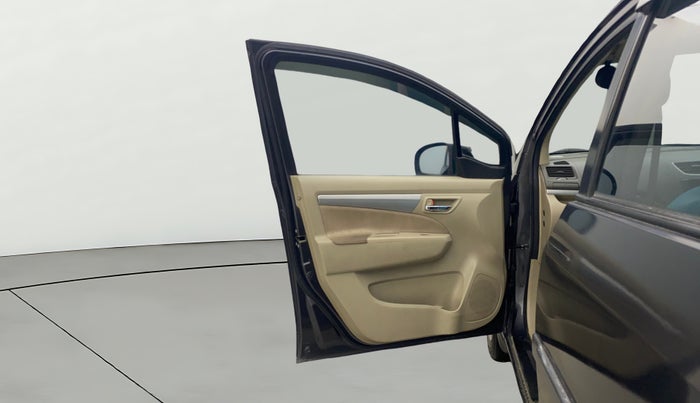 2015 Maruti Ertiga VXI, Petrol, Manual, 71,844 km, LHS Front Door