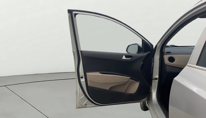 2016 Hyundai Grand i10 SPORTZ 1.2 KAPPA VTVT, Petrol, Manual, 77,525 km, LHS Front Door