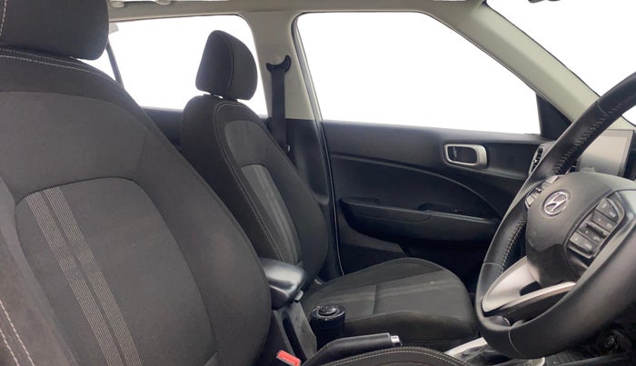 2019 Hyundai VENUE SX PLUS 1.0 TURBO DCT, Petrol, Automatic, 35,184 km, Right Side Front Door Cabin