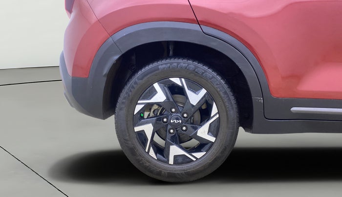 2024 KIA SONET GTX Plus 1.5 Diesel AT Dual Tone, Diesel, Automatic, 15,868 km, Right Rear Wheel