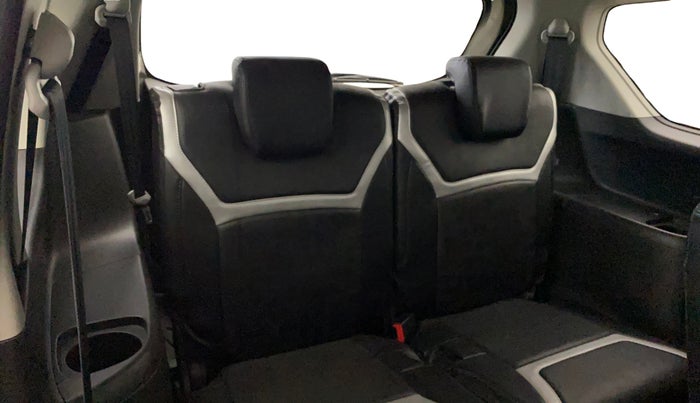 2021 Maruti XL6 ZETA MT, Petrol, Manual, 10,913 km, Third Seat Row ( optional )