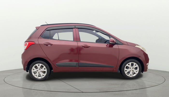 2015 Hyundai Grand i10 SPORTZ 1.2 KAPPA VTVT, Petrol, Manual, 78,560 km, Right Side View