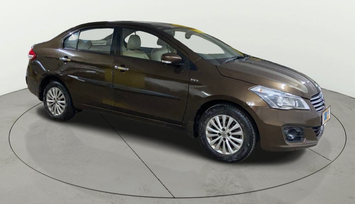 2016 Maruti Ciaz ZXI, Petrol, Manual, 70,565 km, Right Front Diagonal