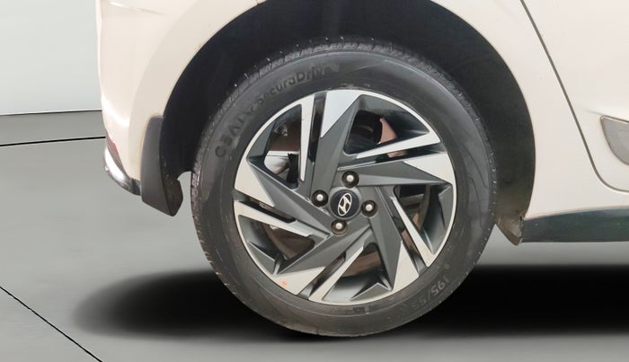 2021 Hyundai NEW I20 ASTA (O) 1.0 TURBO GDI DCT, Petrol, Automatic, 34,039 km, Right Rear Wheel