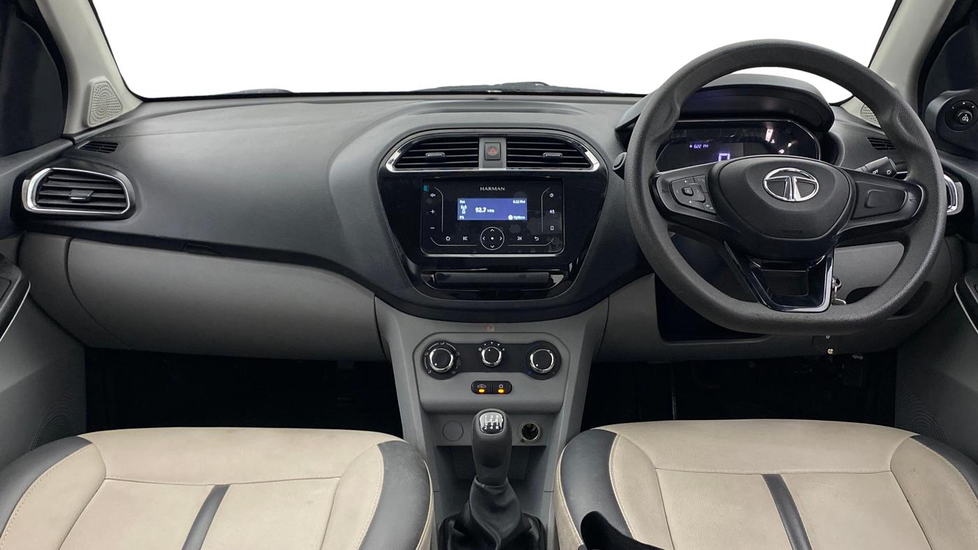 2021 Tata Tiago XT PETROL, Petrol, Manual, 36,783 km, Dashboard