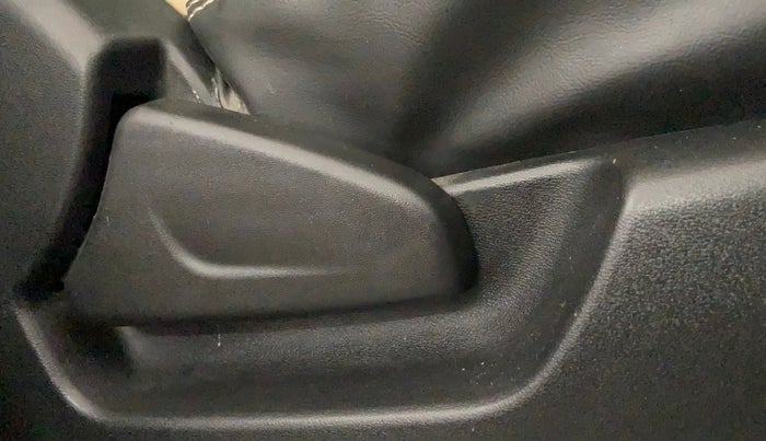 2019 Datsun Go A, Petrol, Manual, 35,801 km, Driver Side Adjustment Panel