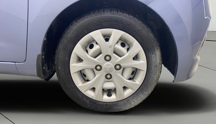 2016 Hyundai Grand i10 MAGNA AT 1.2 KAPPA VTVT, Petrol, Automatic, 58,000 km, Right Front Wheel